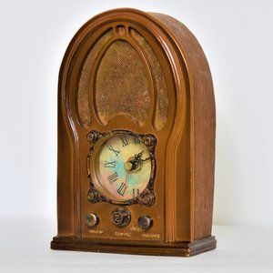 "Home Interiors" Vintage Radio Clock